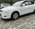 Белый Хендай i30, объемом двигателя 1.6 л и пробегом 210 тыс. км за 5999 $, фото 1 на Automoto.ua