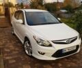 Белый Хендай i30, объемом двигателя 1.59 л и пробегом 218 тыс. км за 6700 $, фото 1 на Automoto.ua