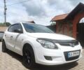 Белый Хендай i30, объемом двигателя 1.4 л и пробегом 171 тыс. км за 6800 $, фото 25 на Automoto.ua