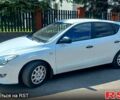 Белый Хендай i30, объемом двигателя 1.4 л и пробегом 235 тыс. км за 5700 $, фото 1 на Automoto.ua