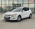 Белый Хендай i30, объемом двигателя 1.4 л и пробегом 183 тыс. км за 5300 $, фото 1 на Automoto.ua