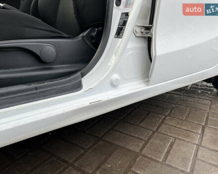 Белый Хендай i30, объемом двигателя 1.4 л и пробегом 190 тыс. км за 4800 $, фото 17 на Automoto.ua