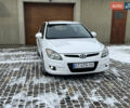 Белый Хендай i30, объемом двигателя 1.4 л и пробегом 202 тыс. км за 5600 $, фото 1 на Automoto.ua