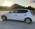 Белый Хендай i30, объемом двигателя 1.4 л и пробегом 160 тыс. км за 6700 $, фото 1 на Automoto.ua