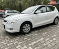 Белый Хендай i30, объемом двигателя 1.58 л и пробегом 205 тыс. км за 5999 $, фото 1 на Automoto.ua