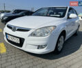 Белый Хендай i30, объемом двигателя 1.58 л и пробегом 205 тыс. км за 5700 $, фото 5 на Automoto.ua