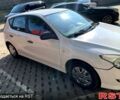 Білий Хендай i30, об'ємом двигуна 1.4 л та пробігом 240 тис. км за 5500 $, фото 3 на Automoto.ua