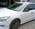 Белый Хендай i30, объемом двигателя 1.4 л и пробегом 73 тыс. км за 7000 $, фото 1 на Automoto.ua