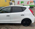 Белый Хендай i30, объемом двигателя 1.4 л и пробегом 196 тыс. км за 5500 $, фото 2 на Automoto.ua