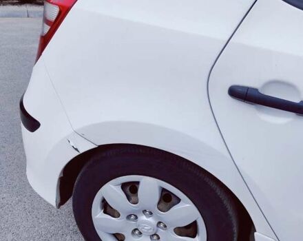 Белый Хендай i30, объемом двигателя 1.6 л и пробегом 163 тыс. км за 6500 $, фото 12 на Automoto.ua