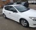 Белый Хендай i30, объемом двигателя 0 л и пробегом 177 тыс. км за 5300 $, фото 4 на Automoto.ua