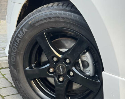 Белый Хендай i30, объемом двигателя 1.4 л и пробегом 160 тыс. км за 7299 $, фото 22 на Automoto.ua