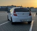 Белый Хендай i30, объемом двигателя 1.4 л и пробегом 160 тыс. км за 7299 $, фото 5 на Automoto.ua