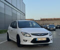 Белый Хендай i30, объемом двигателя 1.4 л и пробегом 160 тыс. км за 6250 $, фото 1 на Automoto.ua
