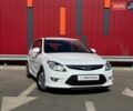 Білий Хендай i30, об'ємом двигуна 1.59 л та пробігом 142 тис. км за 7490 $, фото 1 на Automoto.ua