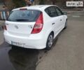 Белый Хендай i30, объемом двигателя 0 л и пробегом 177 тыс. км за 5300 $, фото 2 на Automoto.ua