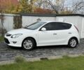 Білий Хендай i30, об'ємом двигуна 1.6 л та пробігом 164 тис. км за 7500 $, фото 11 на Automoto.ua