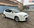 Белый Хендай i30, объемом двигателя 1.58 л и пробегом 180 тыс. км за 7300 $, фото 5 на Automoto.ua