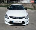 Белый Хендай i30, объемом двигателя 1.4 л и пробегом 248 тыс. км за 7000 $, фото 4 на Automoto.ua
