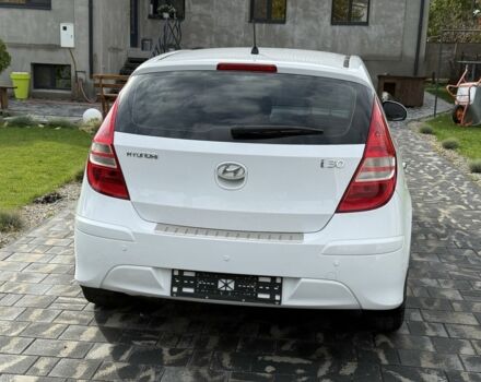 Білий Хендай i30, об'ємом двигуна 1.6 л та пробігом 164 тис. км за 7500 $, фото 8 на Automoto.ua