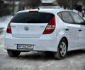 Белый Хендай i30, объемом двигателя 1.4 л и пробегом 145 тыс. км за 6300 $, фото 9 на Automoto.ua