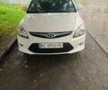 Белый Хендай i30, объемом двигателя 1.6 л и пробегом 310 тыс. км за 4899 $, фото 1 на Automoto.ua