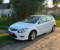Білий Хендай i30, об'ємом двигуна 1.4 л та пробігом 250 тис. км за 4499 $, фото 1 на Automoto.ua