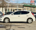 Белый Хендай i30, объемом двигателя 1.6 л и пробегом 227 тыс. км за 6500 $, фото 1 на Automoto.ua