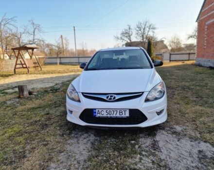 Хендай i30 2011 в Луцке на Automoto.ua Белый Хендай i30, объемом двигателя 1.4 л и пробегом 120 тыс. км за 7805 $, фото 1 на Automoto.ua