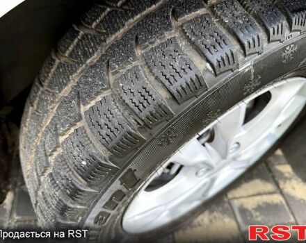 Белый Хендай i30, объемом двигателя 1.6 л и пробегом 164 тыс. км за 7500 $, фото 3 на Automoto.ua