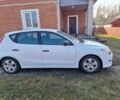 Хендай i30 2011 в Луцке на Automoto.ua Белый Хендай i30, объемом двигателя 1.4 л и пробегом 120 тыс. км за 7805 $, фото 2 на Automoto.ua