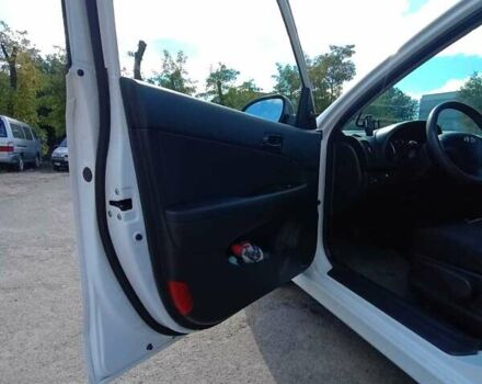Белый Хендай i30, объемом двигателя 1.4 л и пробегом 248 тыс. км за 7000 $, фото 12 на Automoto.ua