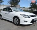 Белый Хендай i30, объемом двигателя 1.4 л и пробегом 248 тыс. км за 7000 $, фото 8 на Automoto.ua