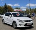 Белый Хендай i30, объемом двигателя 1.4 л и пробегом 260 тыс. км за 6908 $, фото 1 на Automoto.ua