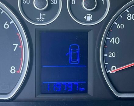 Белый Хендай i30, объемом двигателя 1.4 л и пробегом 120 тыс. км за 6200 $, фото 6 на Automoto.ua