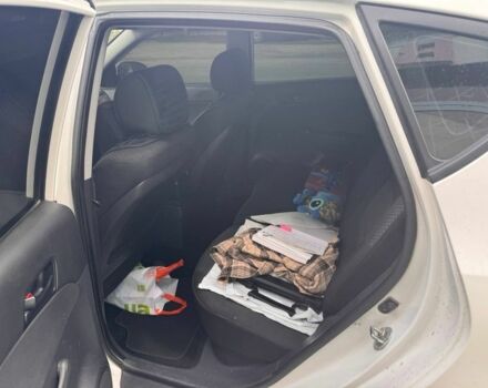 Белый Хендай i30, объемом двигателя 0 л и пробегом 269 тыс. км за 3200 $, фото 5 на Automoto.ua