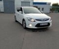 Белый Хендай i30, объемом двигателя 1.4 л и пробегом 41 тыс. км за 7850 $, фото 1 на Automoto.ua