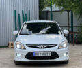 Белый Хендай i30, объемом двигателя 1.58 л и пробегом 258 тыс. км за 6200 $, фото 1 на Automoto.ua