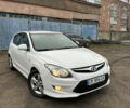 Белый Хендай i30, объемом двигателя 1.58 л и пробегом 180 тыс. км за 7300 $, фото 1 на Automoto.ua