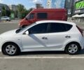Білий Хендай i30, об'ємом двигуна 1.4 л та пробігом 217 тис. км за 5599 $, фото 1 на Automoto.ua