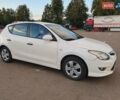 Білий Хендай i30, об'ємом двигуна 1.58 л та пробігом 204 тис. км за 4600 $, фото 1 на Automoto.ua
