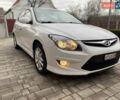 Белый Хендай i30, объемом двигателя 1.6 л и пробегом 135 тыс. км за 7190 $, фото 4 на Automoto.ua