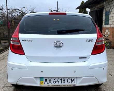Белый Хендай i30, объемом двигателя 16 л и пробегом 176 тыс. км за 6700 $, фото 8 на Automoto.ua