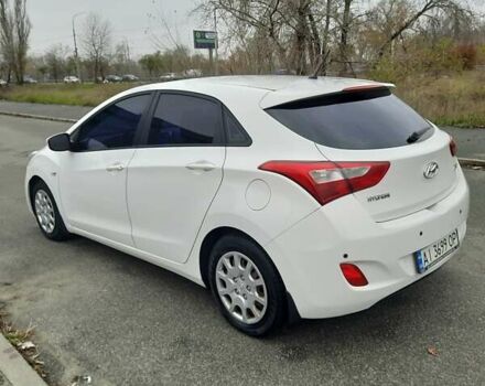 Белый Хендай i30, объемом двигателя 1.4 л и пробегом 121 тыс. км за 8500 $, фото 14 на Automoto.ua