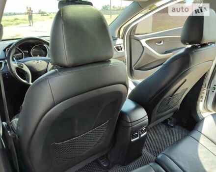 Белый Хендай i30, объемом двигателя 1.6 л и пробегом 175 тыс. км за 10999 $, фото 28 на Automoto.ua