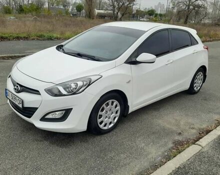 Белый Хендай i30, объемом двигателя 1.4 л и пробегом 121 тыс. км за 8500 $, фото 22 на Automoto.ua