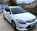 Белый Хендай i30, объемом двигателя 16 л и пробегом 176 тыс. км за 6700 $, фото 1 на Automoto.ua