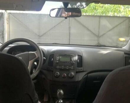 Білий Хендай i30, об'ємом двигуна 1.6 л та пробігом 200 тис. км за 7800 $, фото 5 на Automoto.ua