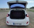 Белый Хендай i30, объемом двигателя 1.6 л и пробегом 175 тыс. км за 10999 $, фото 7 на Automoto.ua
