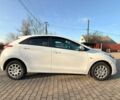 Белый Хендай i30, объемом двигателя 1.4 л и пробегом 180 тыс. км за 7500 $, фото 4 на Automoto.ua